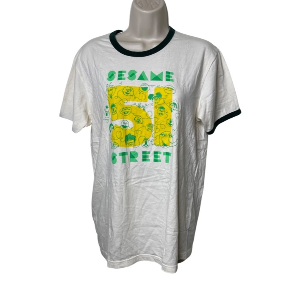 Sesame Street off white neck sleeve trim t shirt